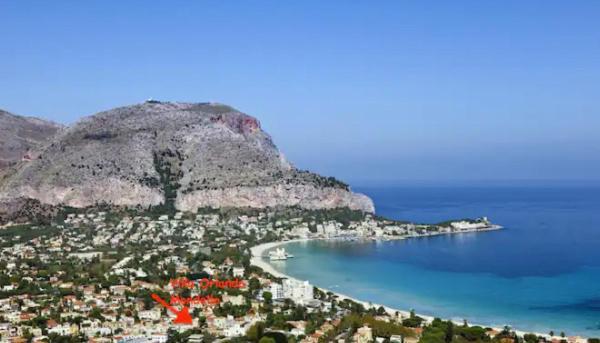 Villa Orlando Mondello Palermo Exterior photo